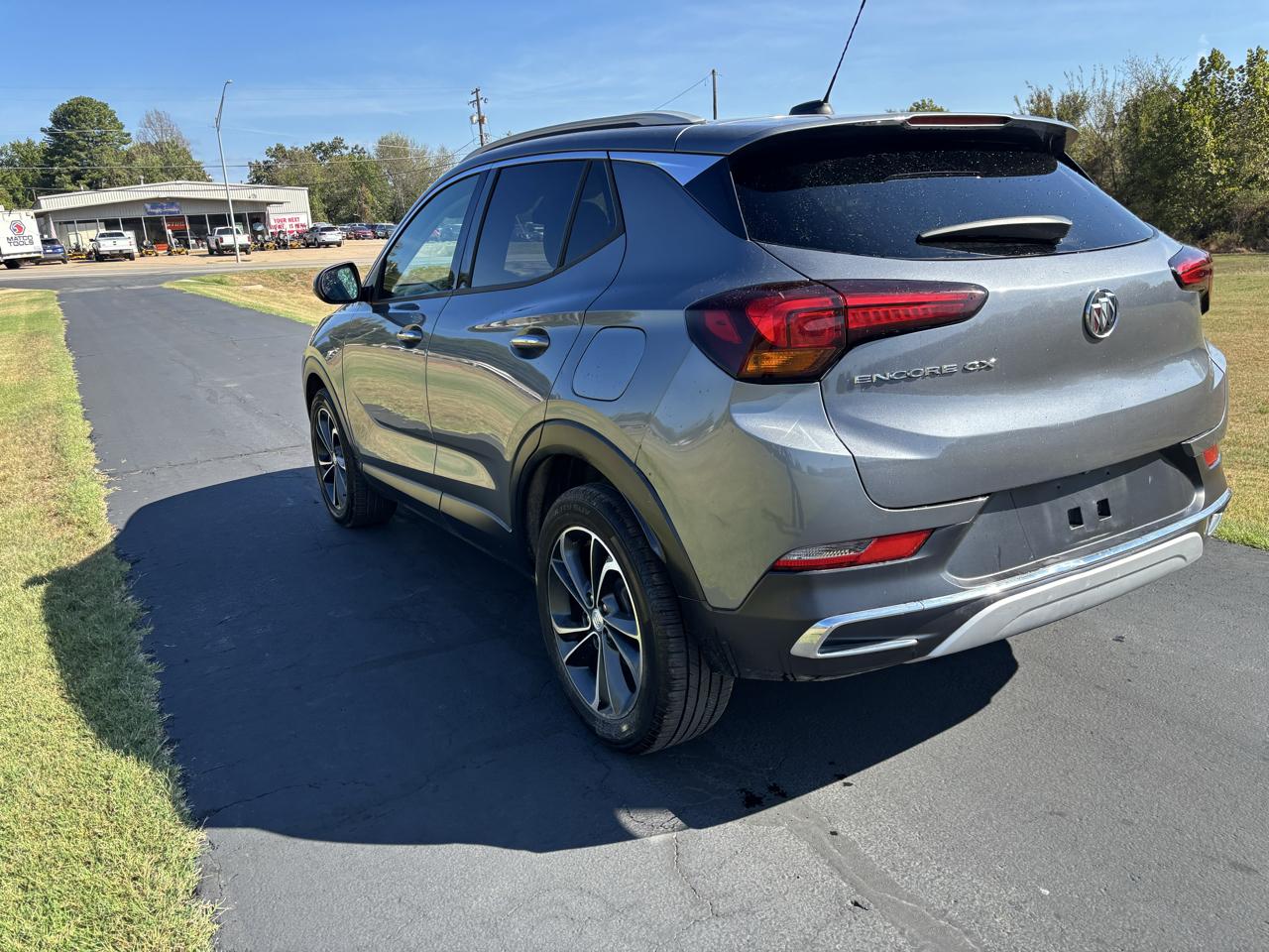 Buick Encore GX FWD 4dr Essence 2020