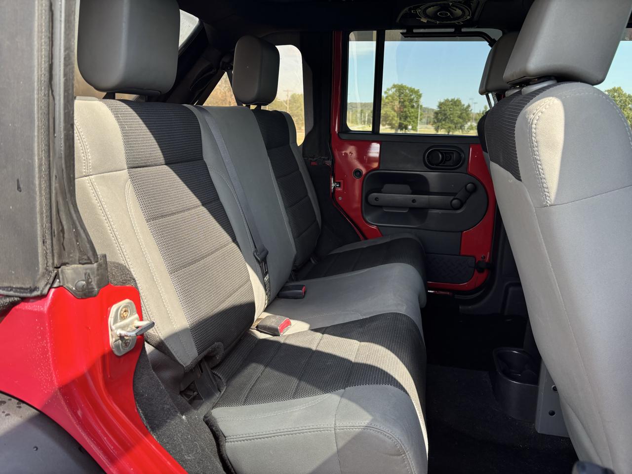 Jeep Wrangler 4WD 4dr Unlimited X 2007