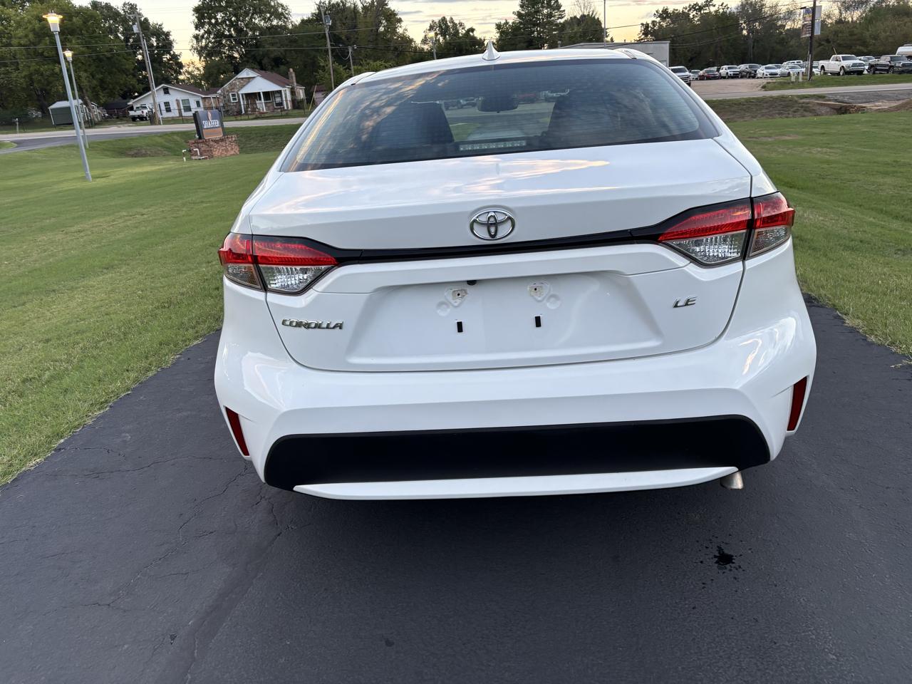 Toyota Corolla LE CVT (Natl) 2022