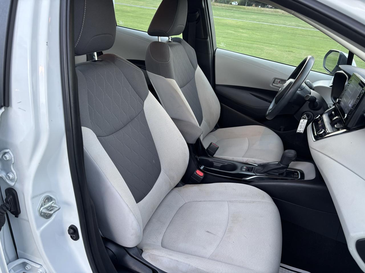 Toyota Corolla LE CVT (Natl) 2022