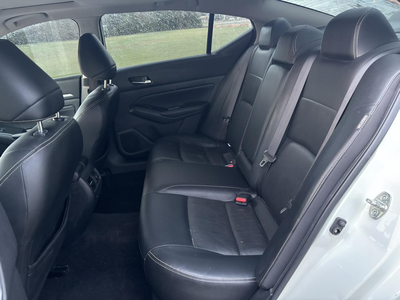 Nissan Altima 2.5 Platinum Sedan 2019