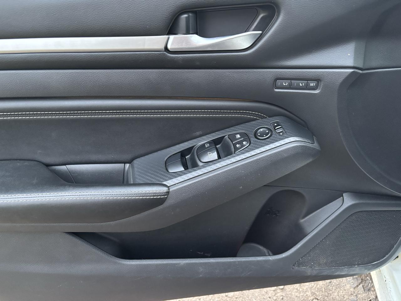 Nissan Altima 2.5 Platinum Sedan 2019