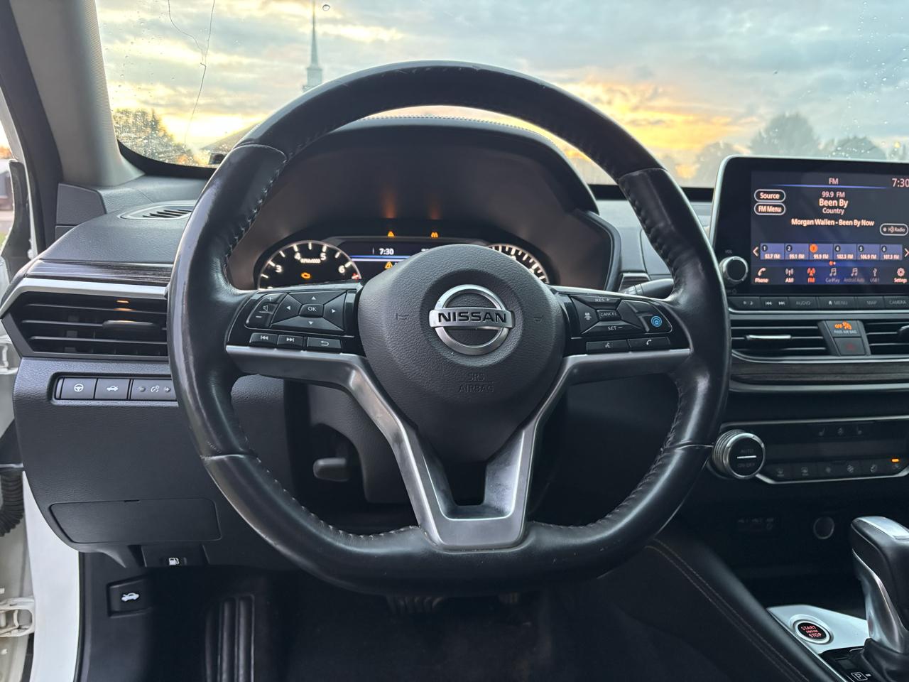 Nissan Altima 2.5 Platinum Sedan 2019