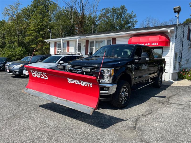 Ford F-250 SD Lariat Crew Cab 4WD 2017 Ford F-250 SD Lariat Crew Cab 4WD 2017