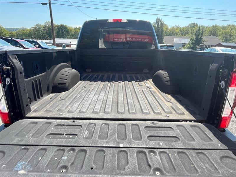 Ford F-250 SD Lariat Crew Cab 4WD 2017 Ford F-250 SD Lariat Crew Cab 4WD 2017