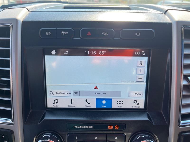 Ford F-250 SD Lariat Crew Cab 4WD 2017 Ford F-250 SD Lariat Crew Cab 4WD 2017