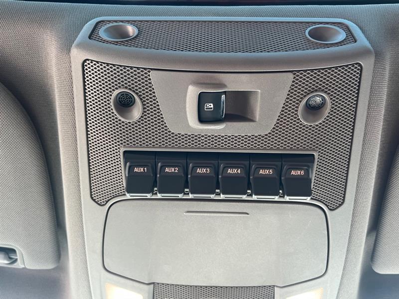 Ford F-250 SD Lariat Crew Cab 4WD 2017 Ford F-250 SD Lariat Crew Cab 4WD 2017