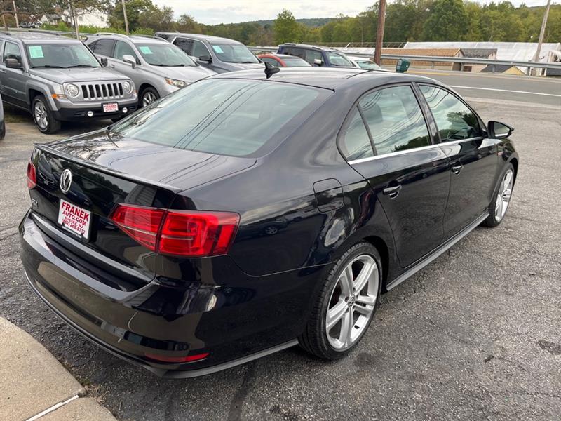 Volkswagen Jetta 2.0T GLI 6M 2017 Volkswagen Jetta 2.0T GLI 6M 2017