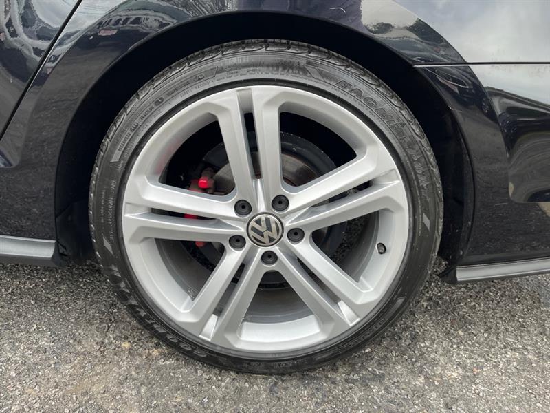 Volkswagen Jetta 2.0T GLI 6M 2017 Volkswagen Jetta 2.0T GLI 6M 2017