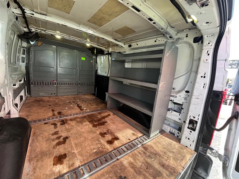 Ford Transit 250 Van Low Roof 60/40 Pass.130-in. WB 2017 Ford Transit 250 Van Low Roof 60/40 Pass.130-in. WB 2017