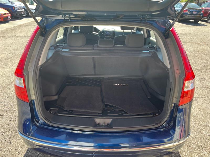 Hyundai Elantra Touring 4dr Wgn Auto GLS 2011