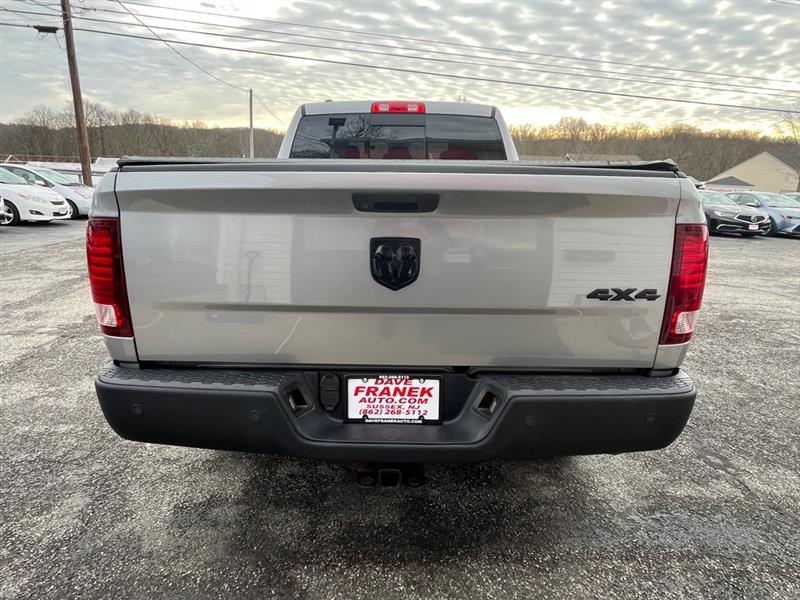 RAM 1500 Classic Tradesman Quad Cab 4WD 2019