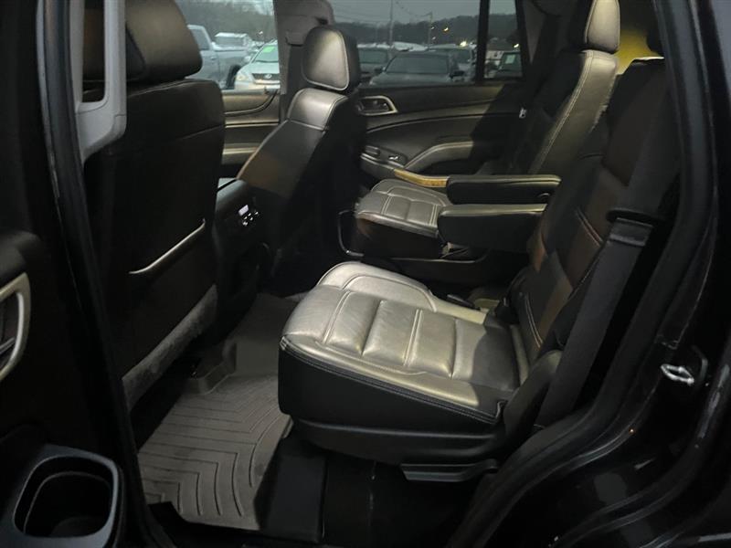 GMC Yukon Denali 4WD 2017