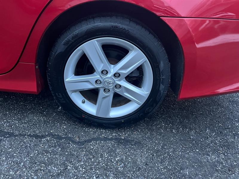 Toyota Camry LE 2013