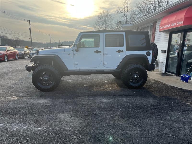 Jeep Wrangler Unlimited Sport 4WD 2015