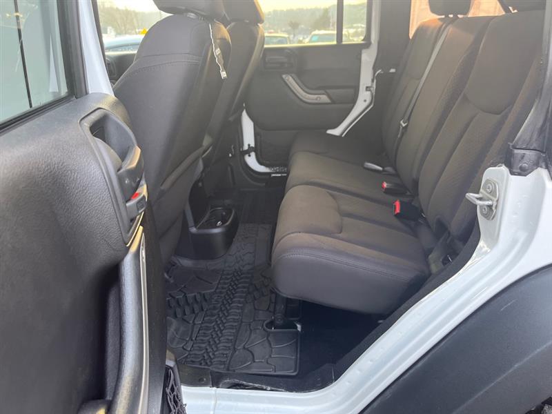 Jeep Wrangler Unlimited Sport 4WD 2015