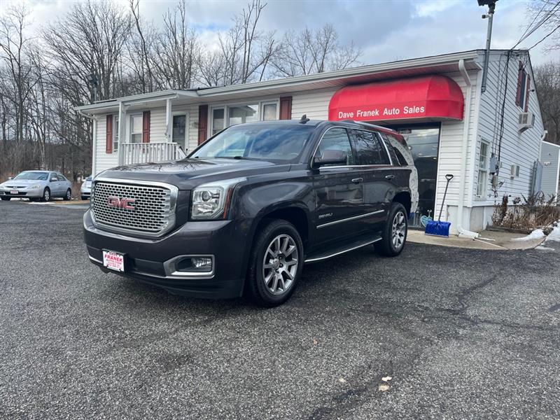 GMC Yukon Denali 4WD 2017