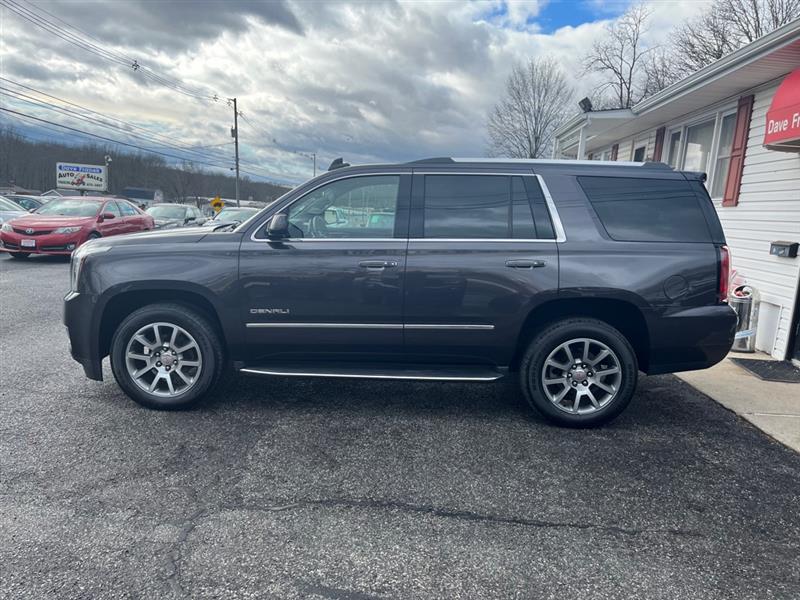GMC Yukon Denali 4WD 2017