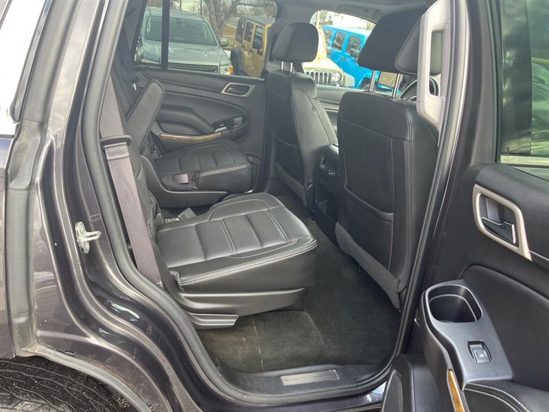 GMC Yukon Denali 4WD 2017