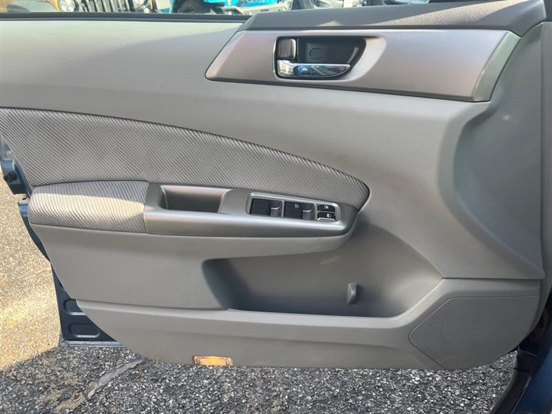 Subaru Forester 2.5X Premium 2009
