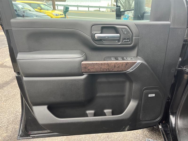 GMC Sierra 3500HD Denali Crew Cab 4WD 2022