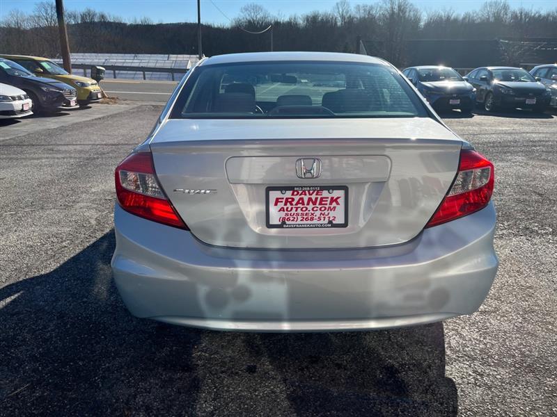 Honda Civic LX Sedan 5-Speed AT 2012