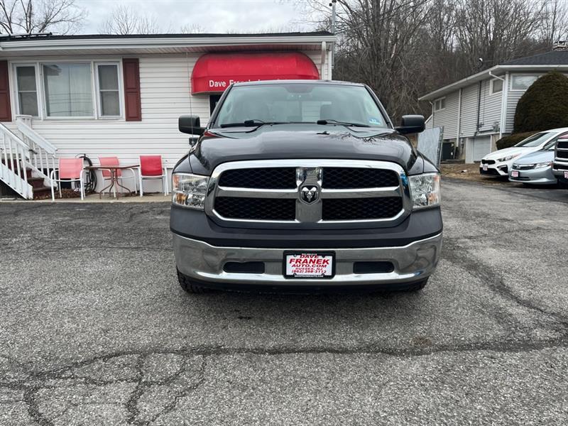 RAM 1500 Tradesman Crew Cab SWB 4WD 2015