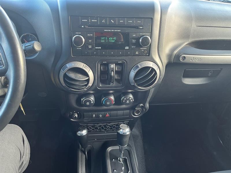 Jeep Wrangler Unlimited Sport 4WD 2017