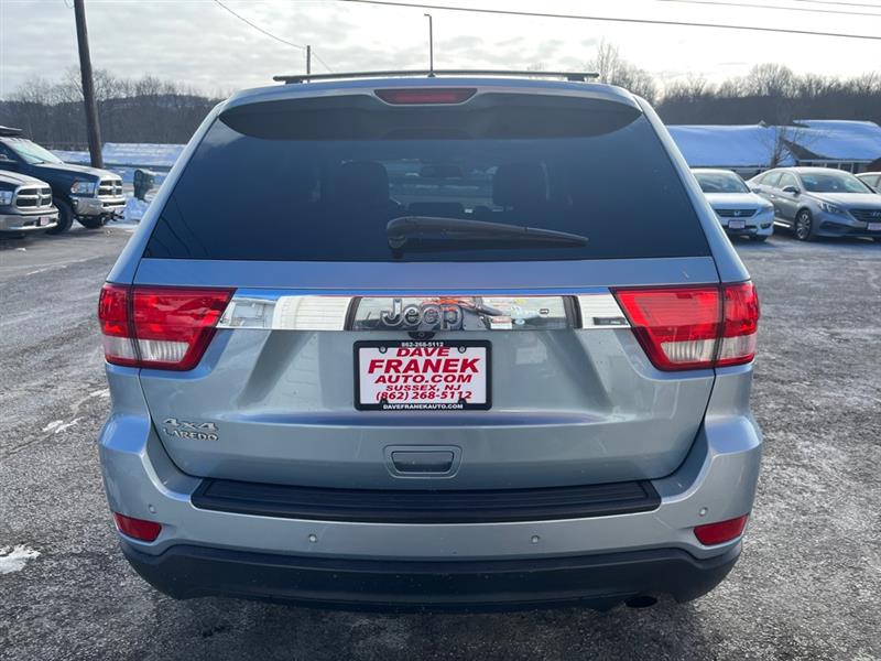 Jeep Grand Cherokee Laredo 4WD 2012