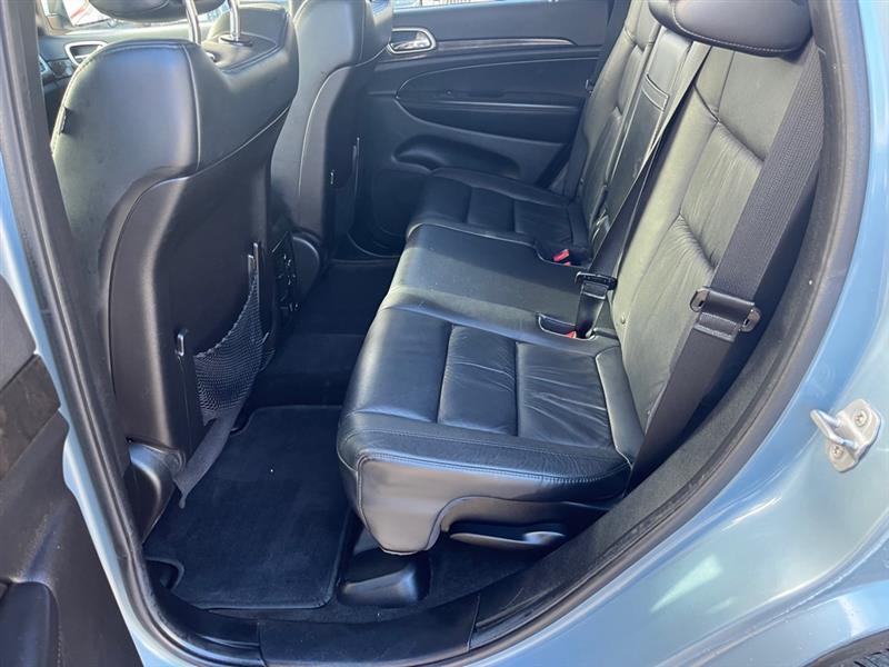 Jeep Grand Cherokee Laredo 4WD 2012