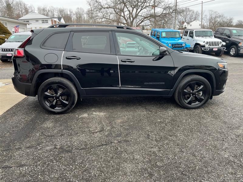 Jeep Cherokee Latitude Lux 4WD 2023