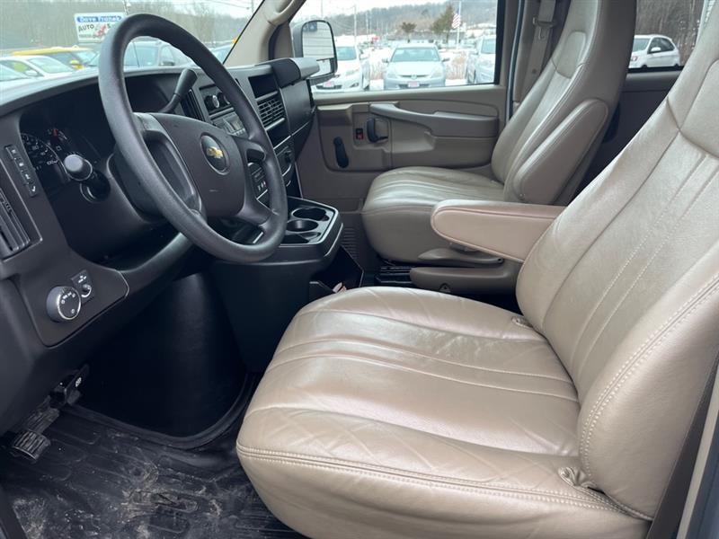 Chevrolet Express 1500 LS 2013