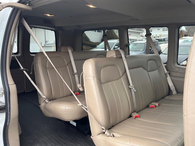 Chevrolet Express 1500 LS 2013