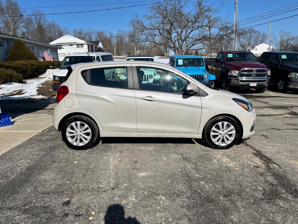 Chevrolet Spark 1LT CVT 2018