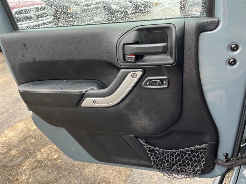 Jeep Wrangler Unlimited Rubicon 4WD 2015