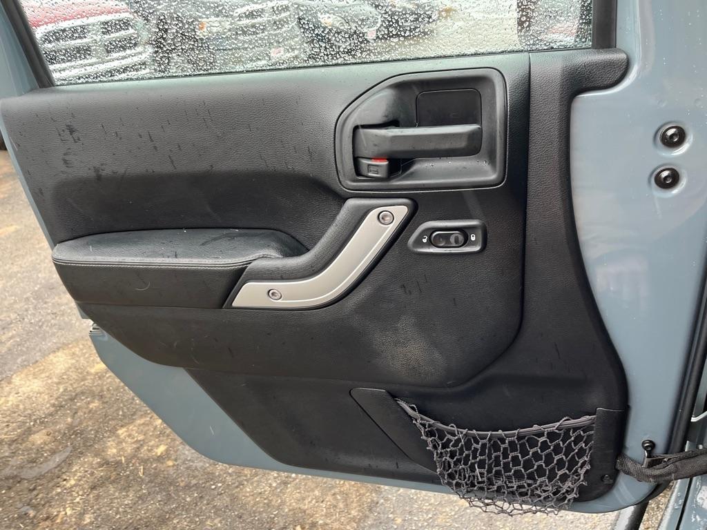 Jeep Wrangler Unlimited Rubicon 4WD 2015