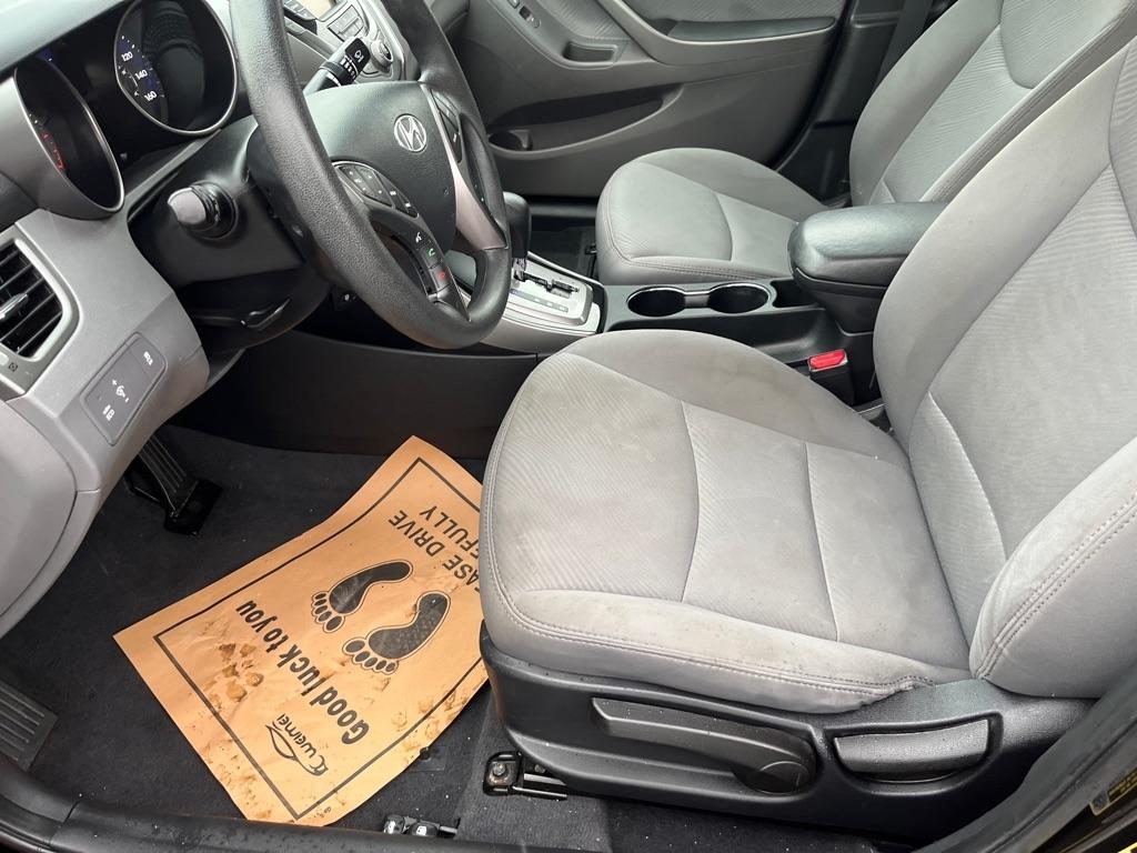 Hyundai Elantra GLS A/T 2013