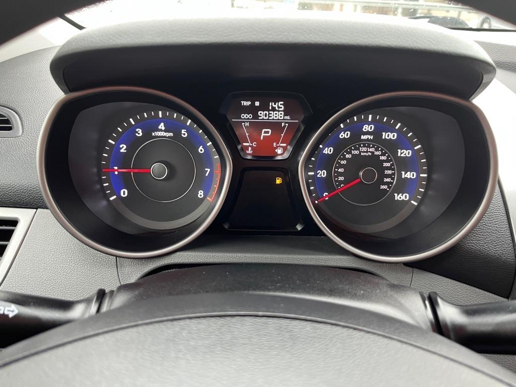 Hyundai Elantra GLS A/T 2013