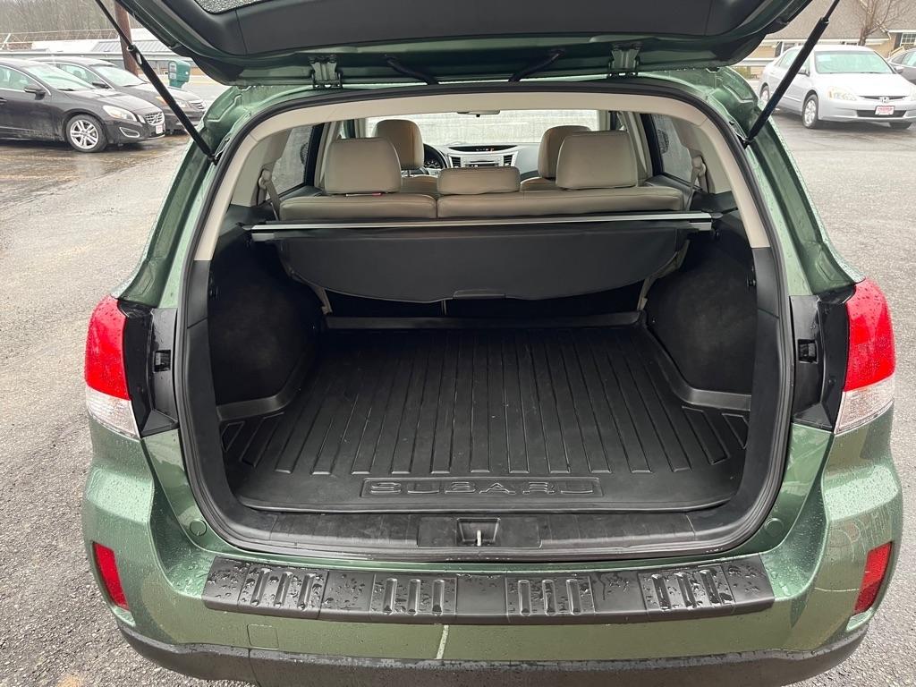 Subaru Outback 2.5i Premium 2010