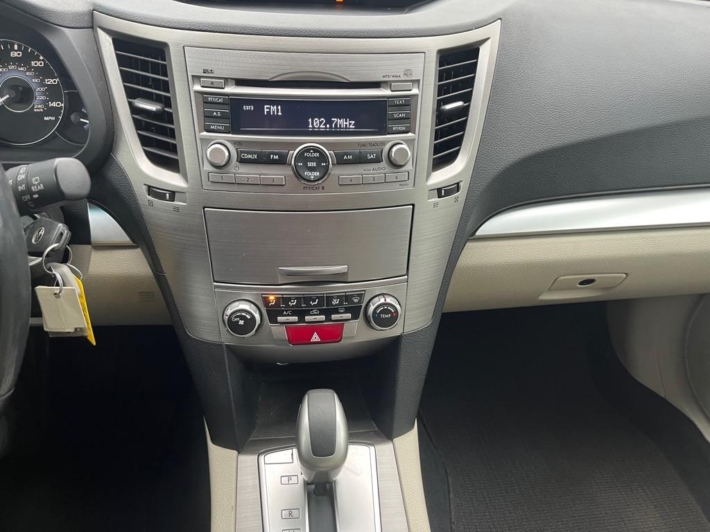 Subaru Outback 2.5i Premium 2010