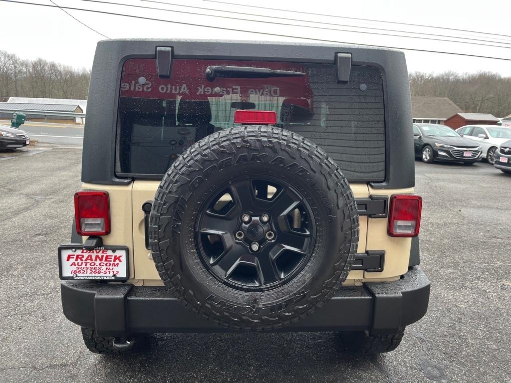 Jeep Wrangler Rubicon 4WD 2011