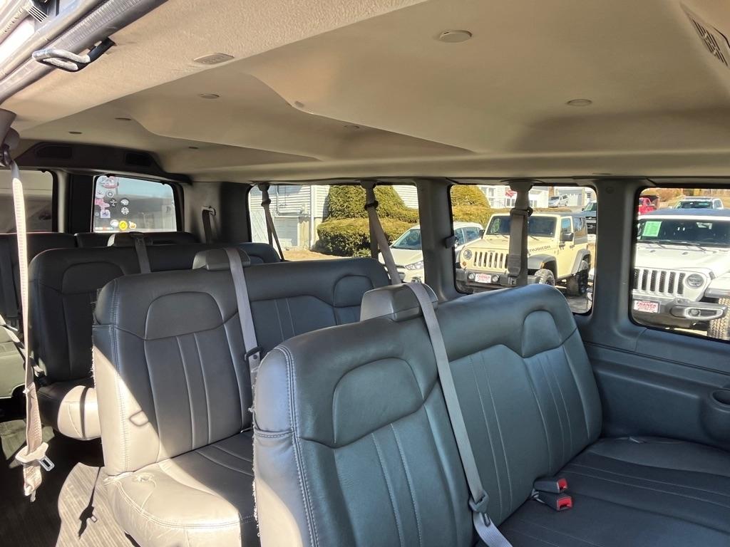 Chevrolet Express LS 3500 Extended 2021