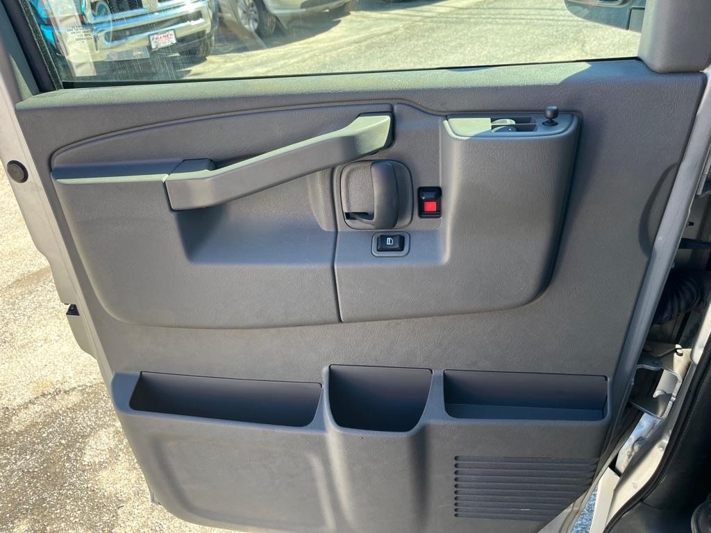 Chevrolet Express LS 3500 Extended 2021