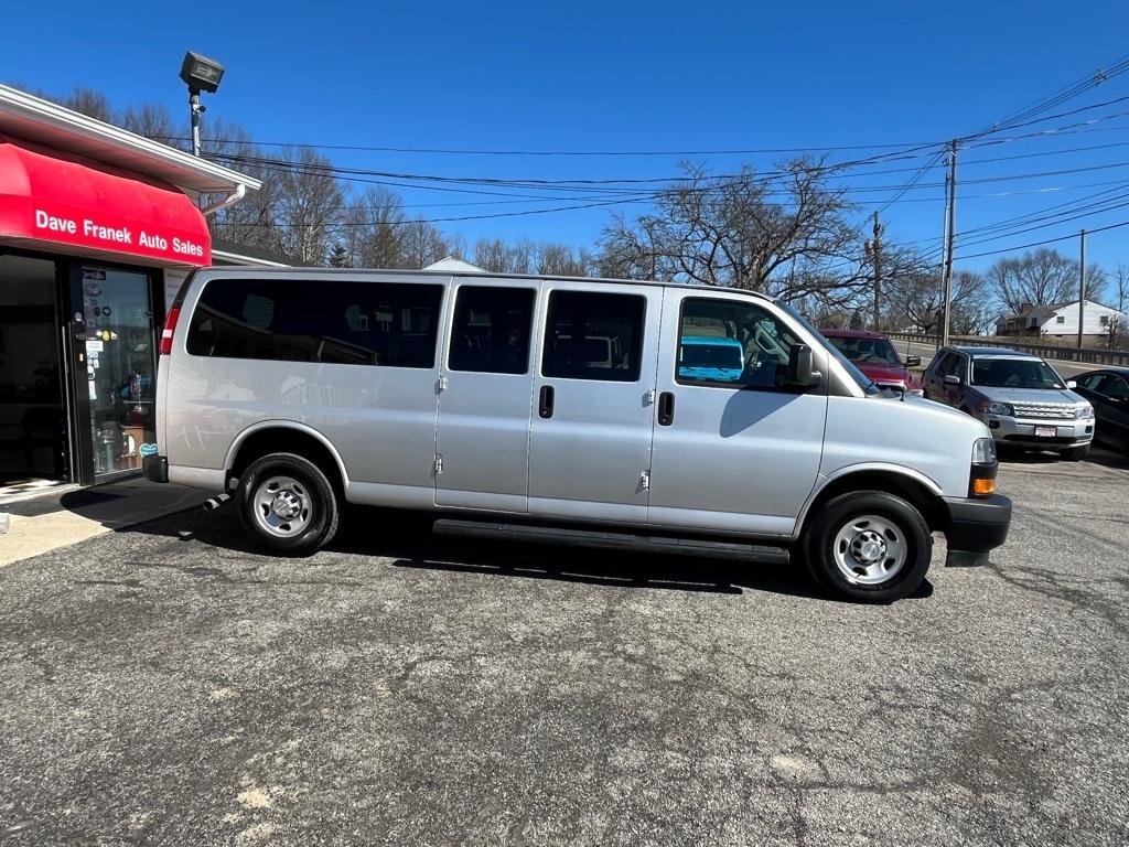 Chevrolet Express LS 3500 Extended 2021