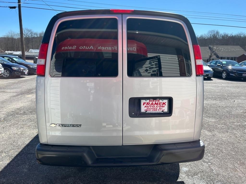 Chevrolet Express LS 3500 Extended 2021