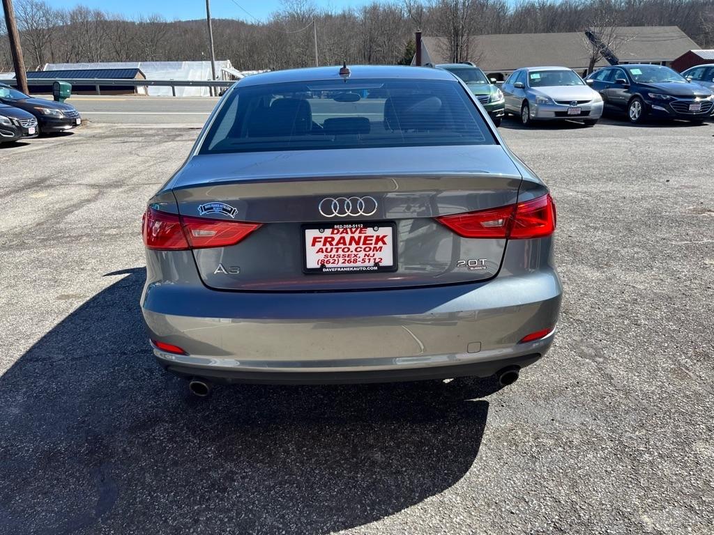 Audi A3 2.0T Premium Sedan quattro S tronic 2015