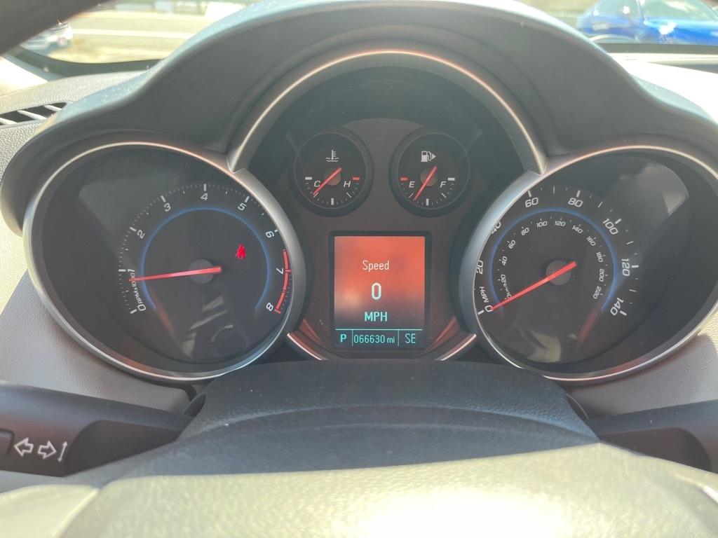 Chevrolet Cruze 2LS 2012