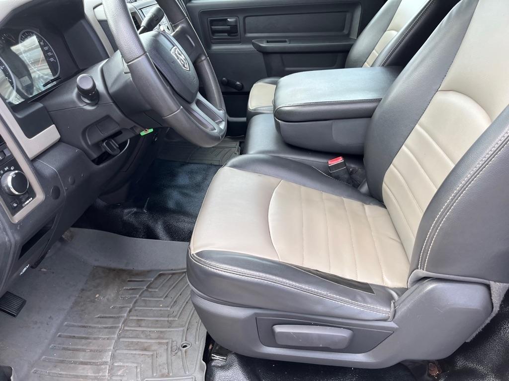 RAM 1500 ST LWB 2WD 2011