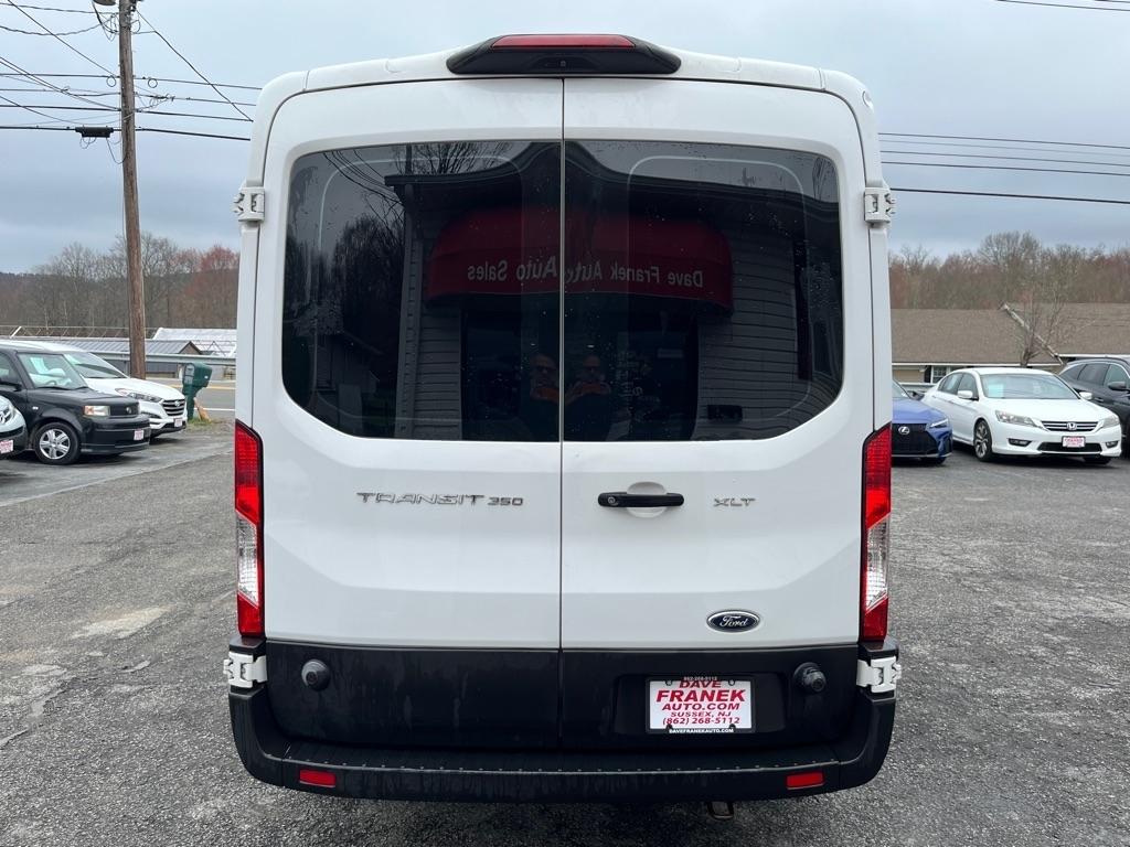 Ford Transit 350 Wagon Med. Roof XLT w/Sliding Pass. 148-in. WB 2019