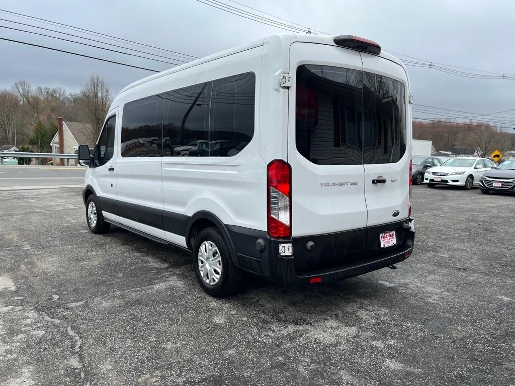 Ford Transit 350 Wagon Med. Roof XLT w/Sliding Pass. 148-in. WB 2019